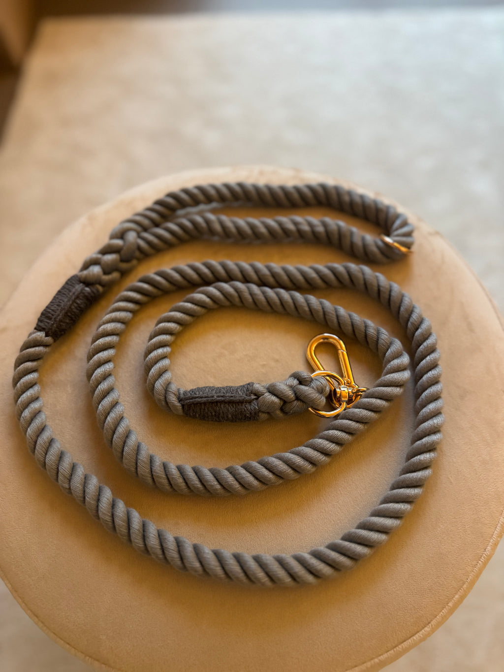 Guinzaglio per cani in cotone intrecciato a mano