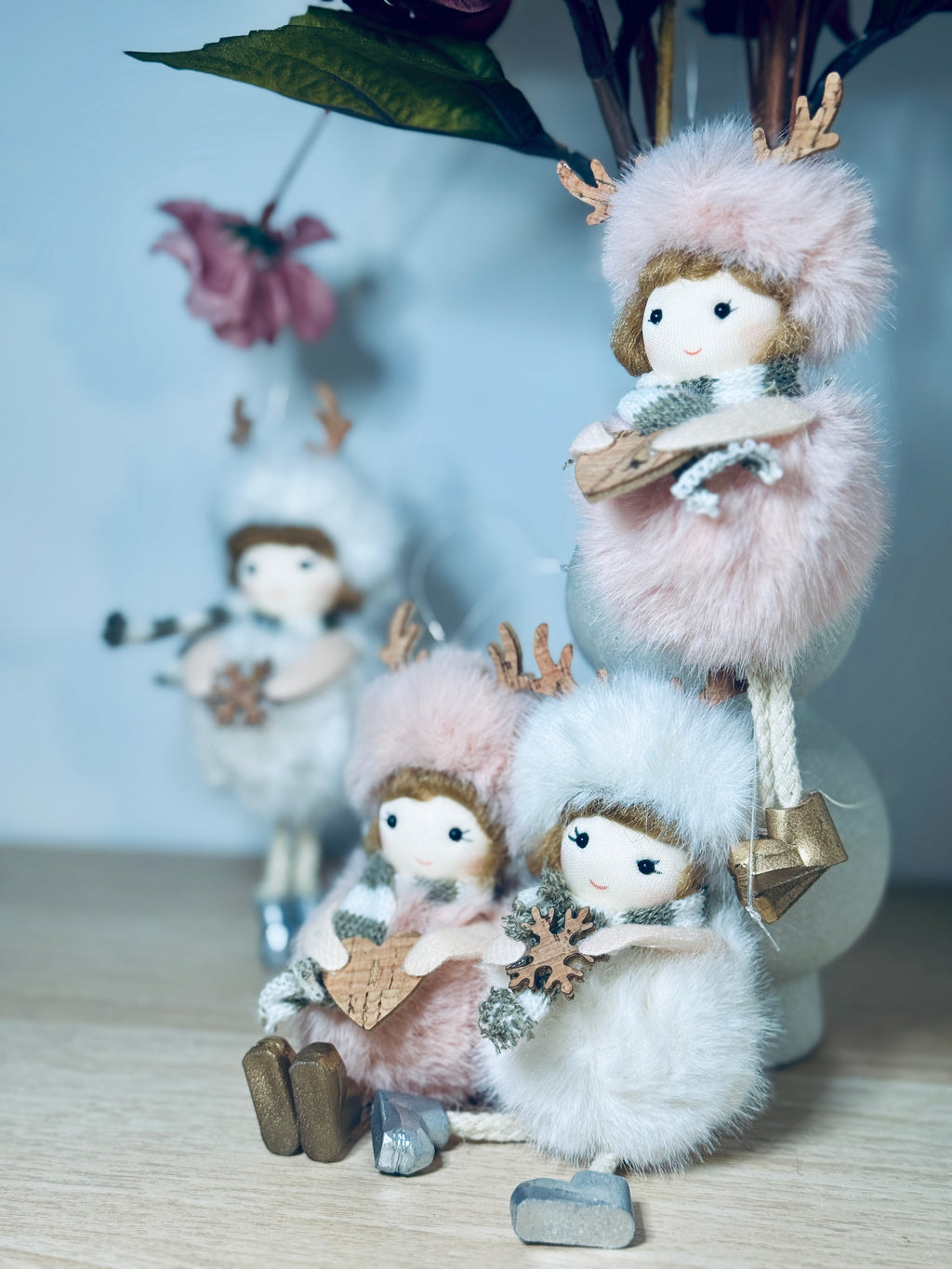 Decorazioni Bamboline con Corna di Cervo – Rosa & Bianco