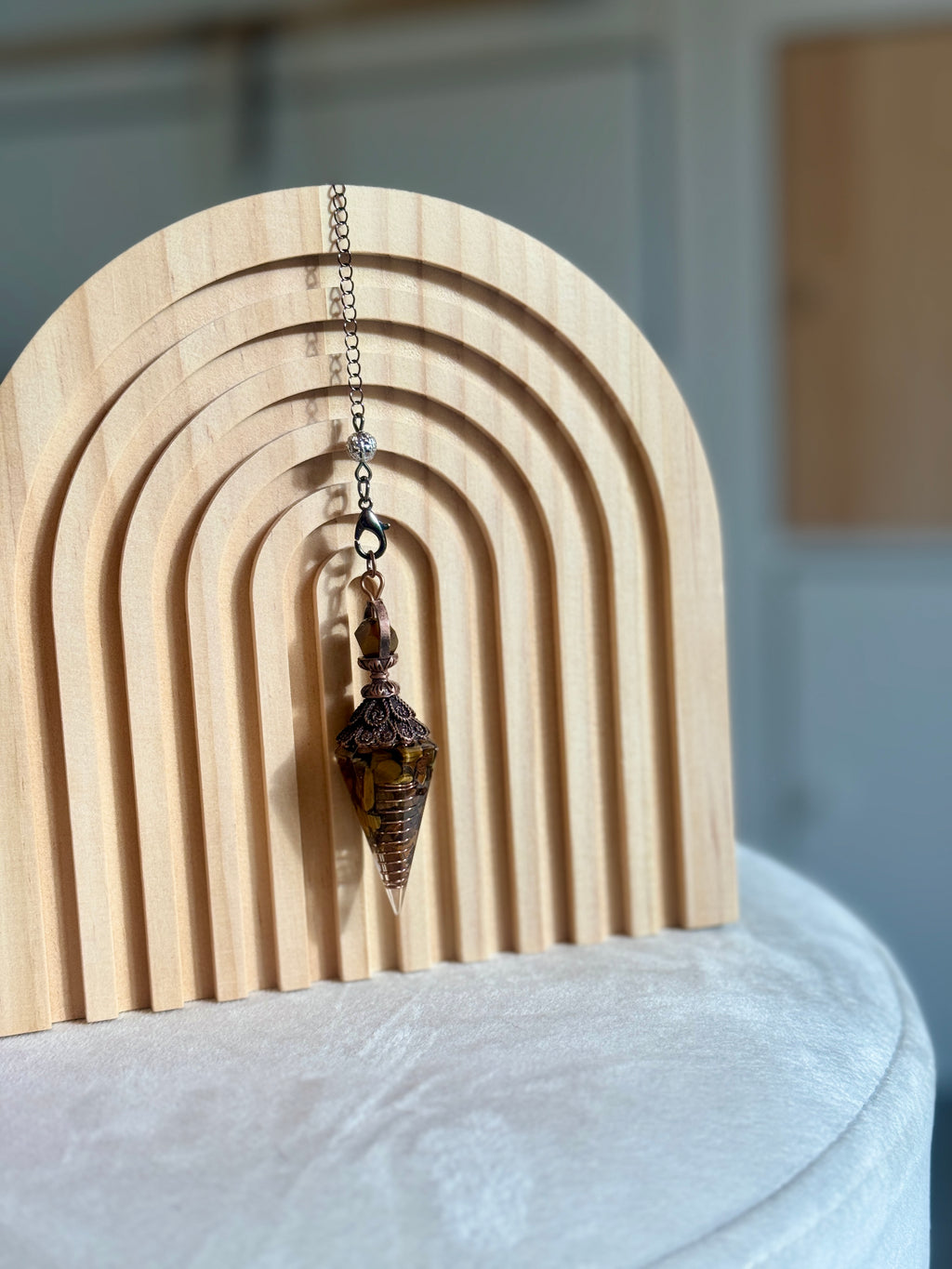 Pendolo in Pietra Naturale – Cristalli per Reiki, Divinazione e Meditazione