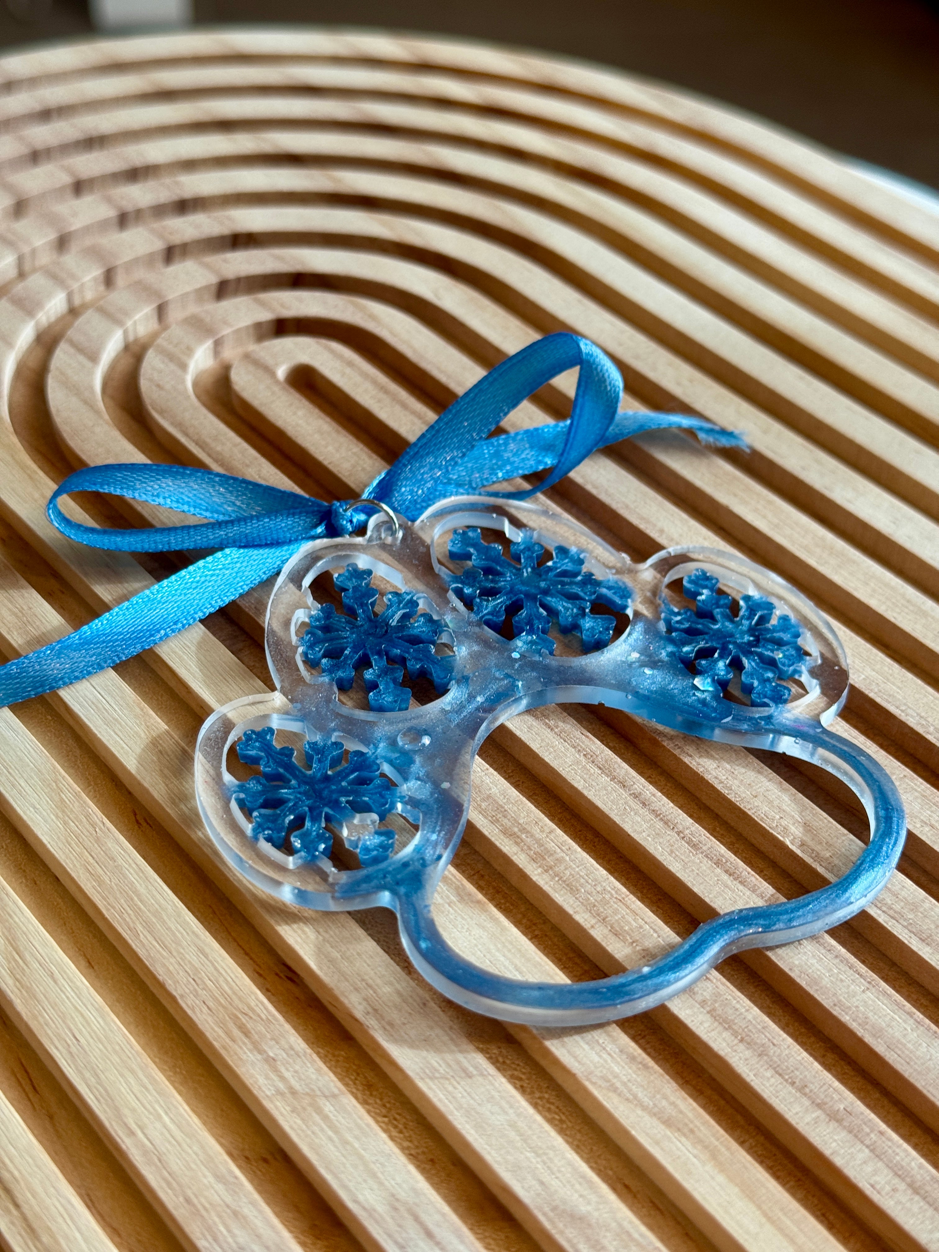 ❄️ Zampetta di Neve – Decorazione in Resina