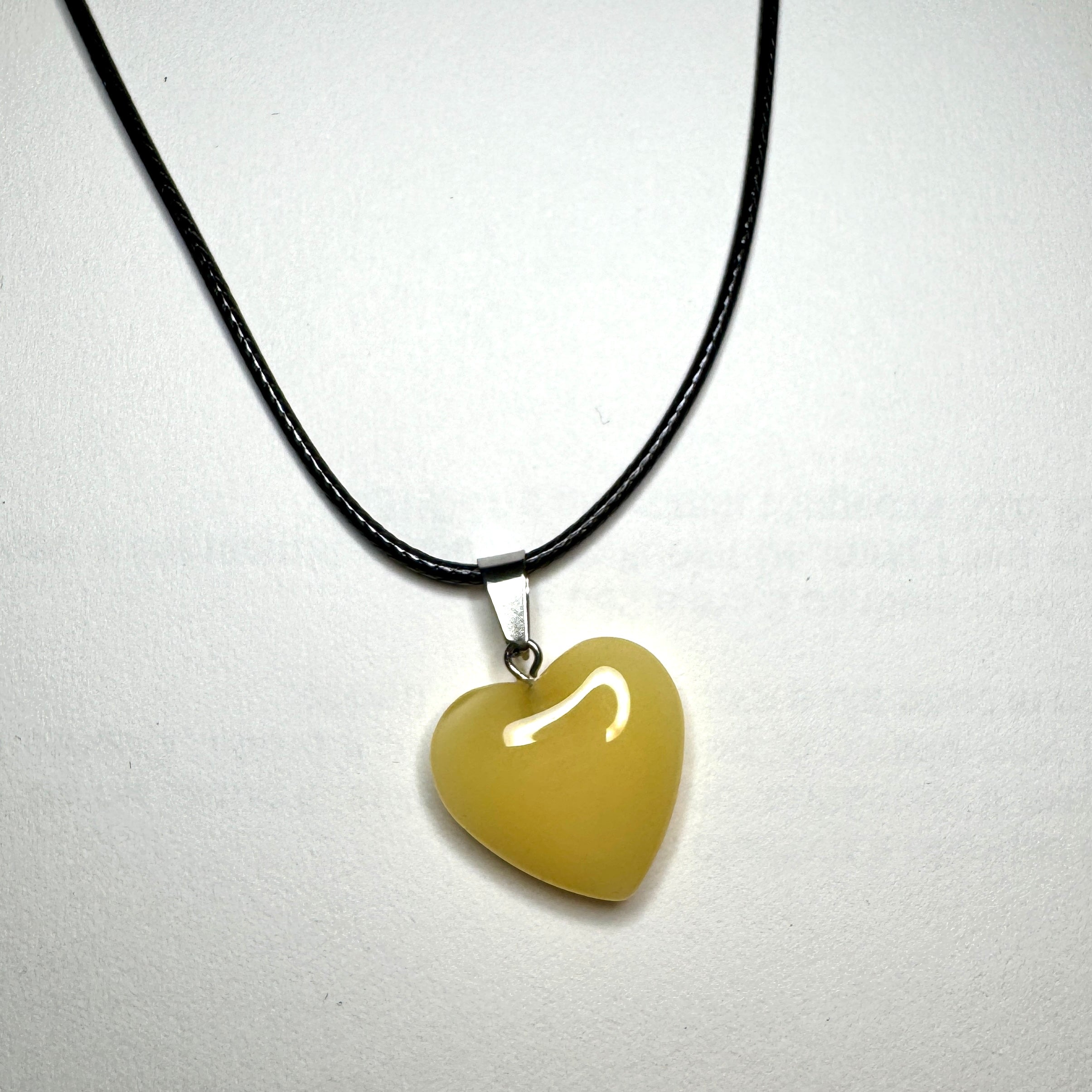 Collana con cuoricino colorato (scegli il tuo colore)