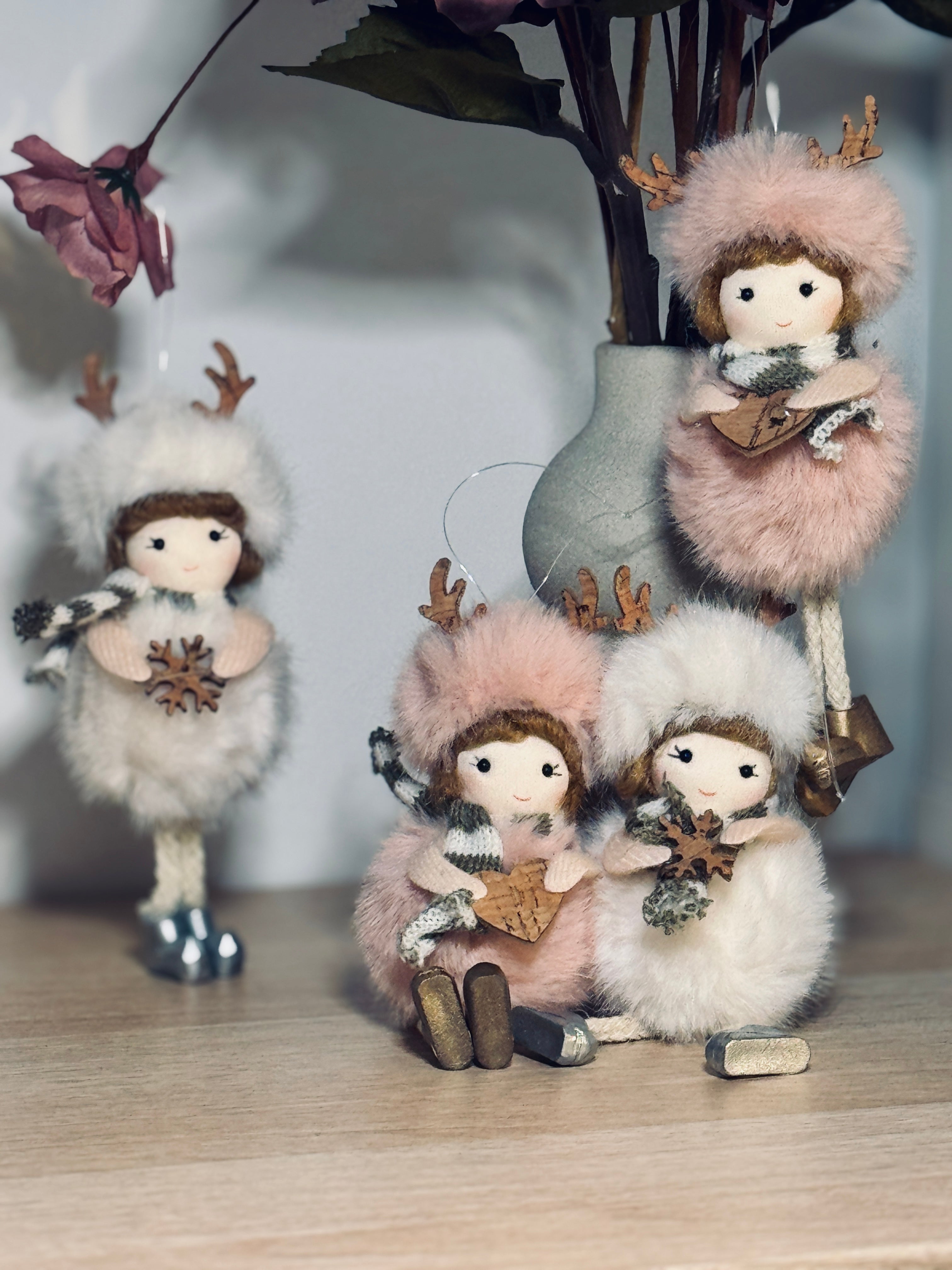 Decorazioni Bamboline con Corna di Cervo – Rosa & Bianco