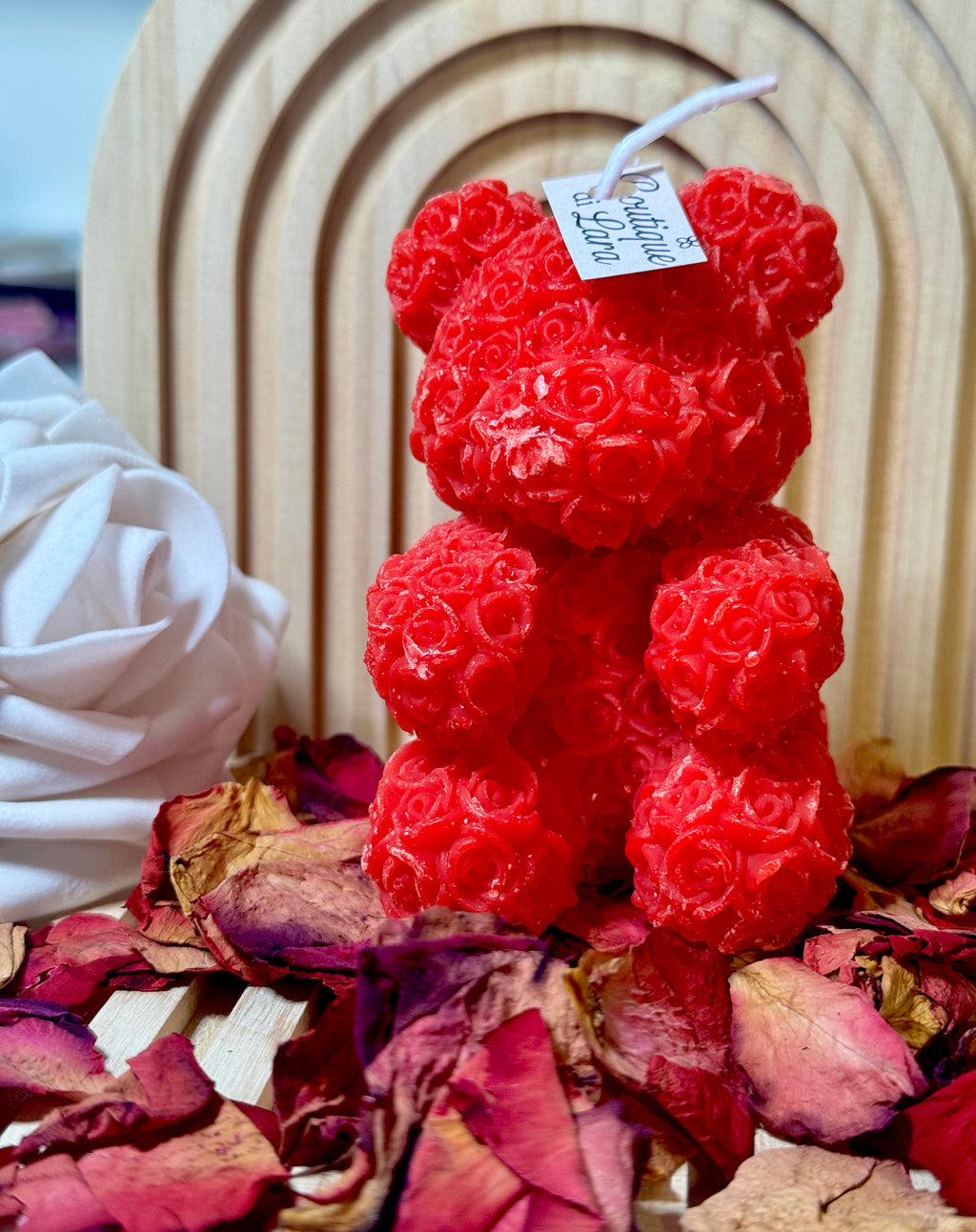 Candela Orsetto di Rose Rosso – Amore e Dolcezza