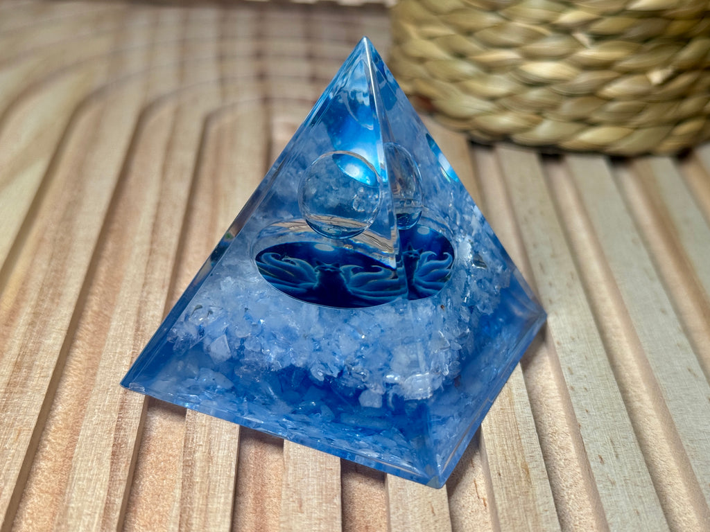 Piramide della Volpe a Nove Code di Linghu – Chakra della Gola (Vishuddha)