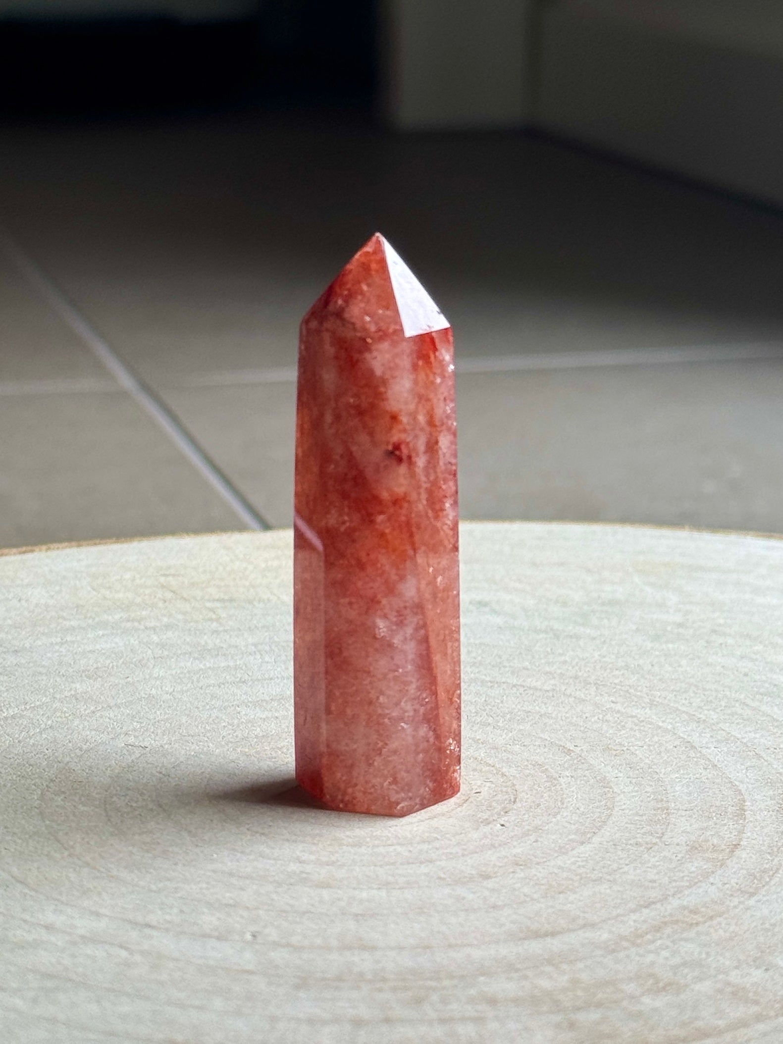 Torre di Diaspro Rosso Naturale  - chakra della radice