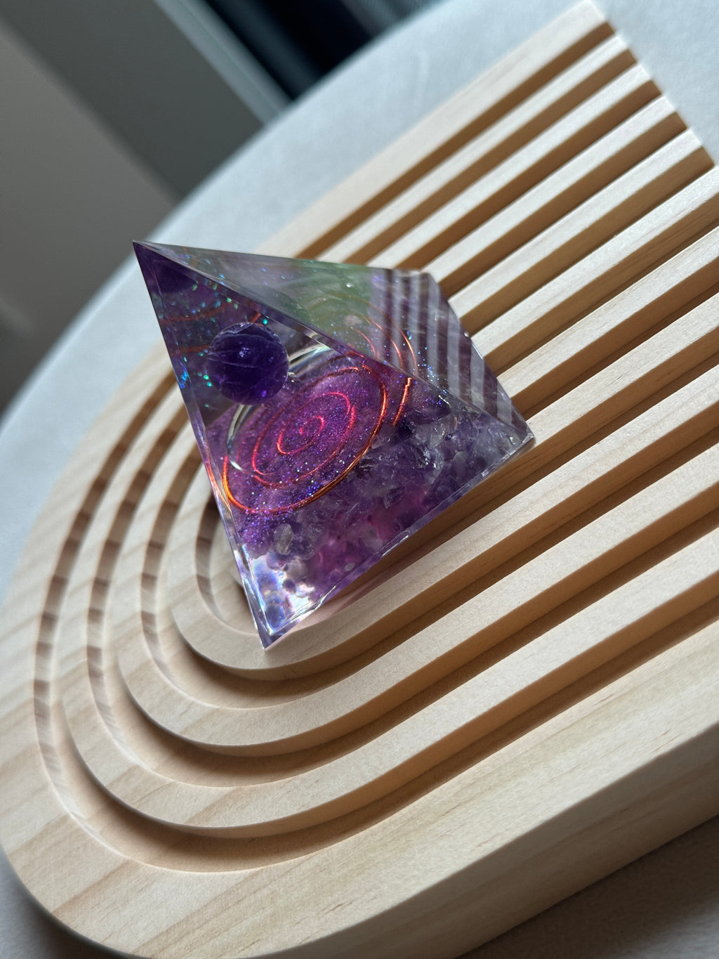 Piramide in Ametista – Chakra del Terzo Occhio (Ajna)