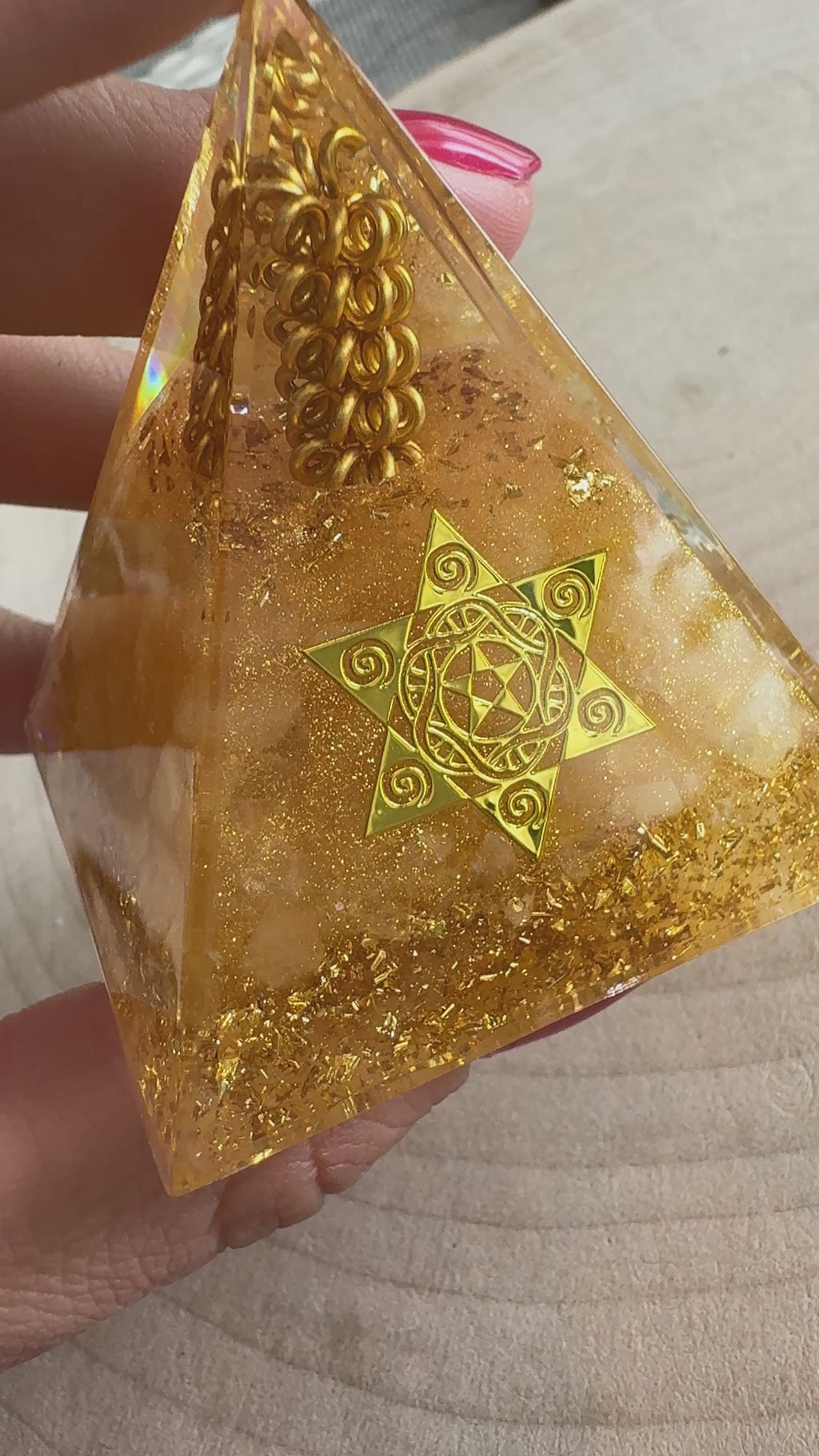 Piramide dell’Abbondanza - Chakra del plesso solare - Citrino