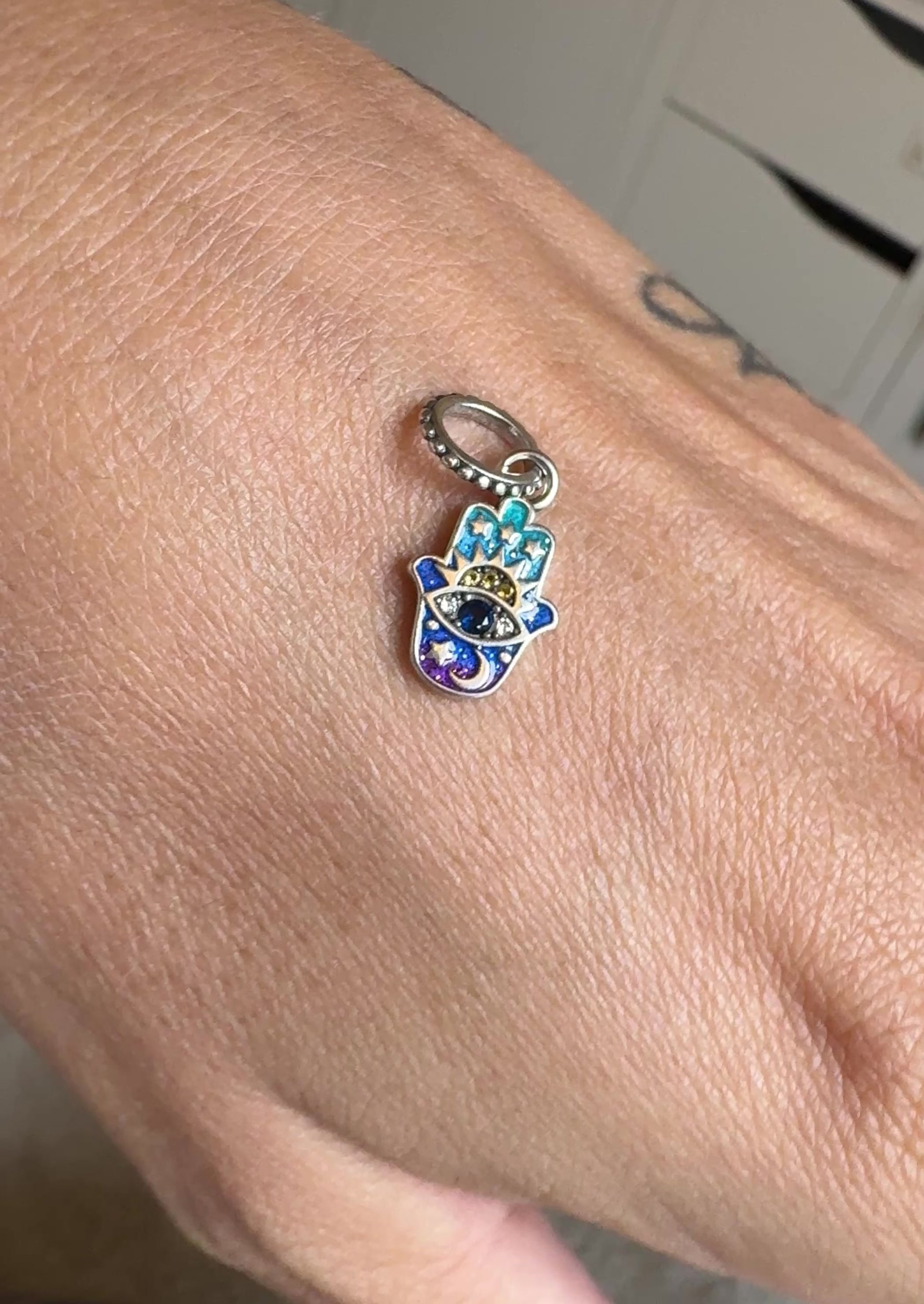 Ciondolo Mano di Fatima in Argento 925 – Protezione e Armonia