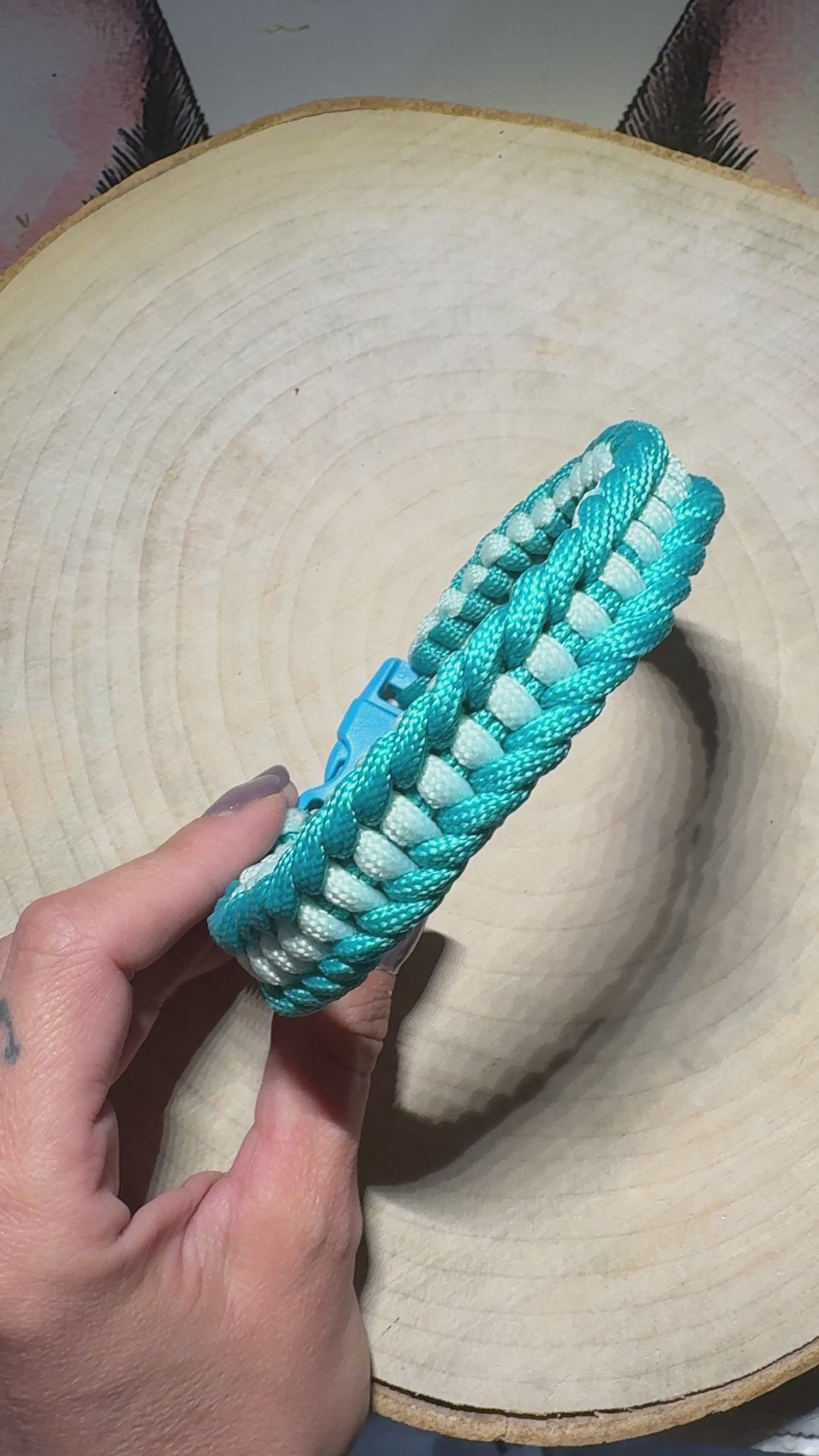 Collare in Paracord – Turchese (30cm)