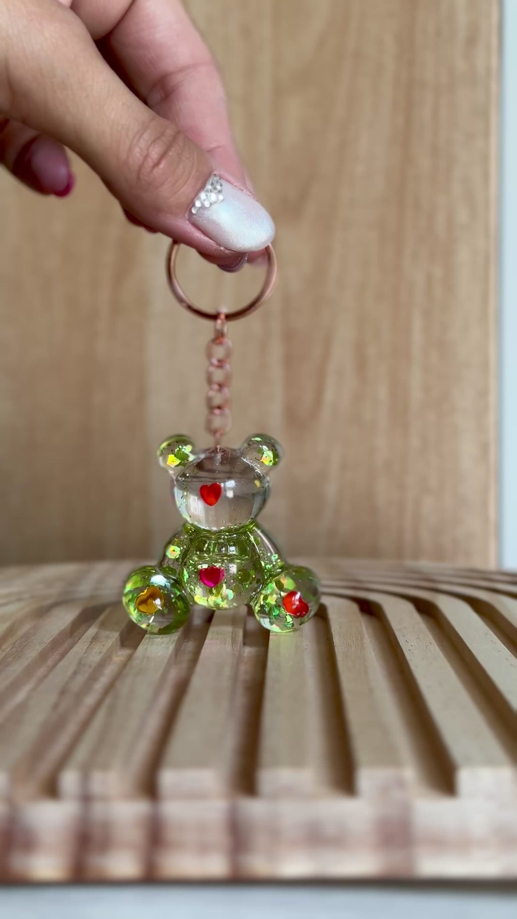 🍀 Sparkly Bear – Fortuna