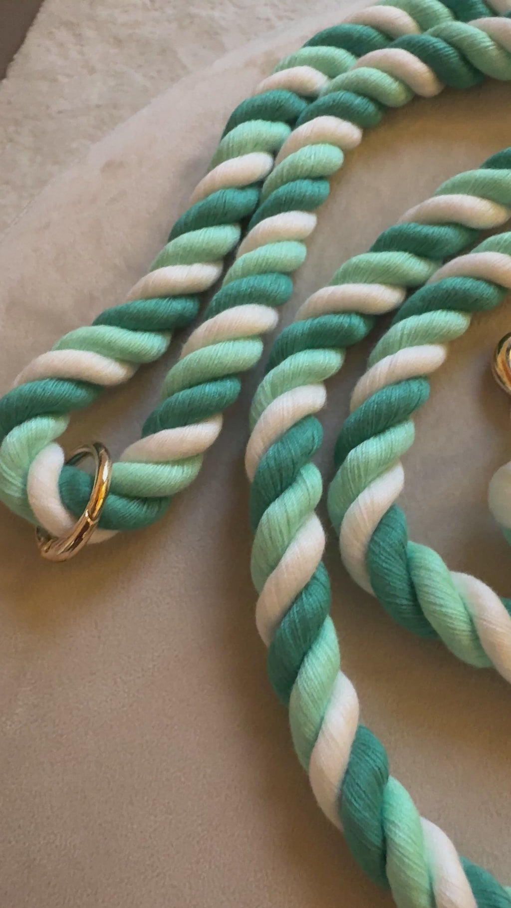 Guinzaglio per cani in cotone intrecciato a mano