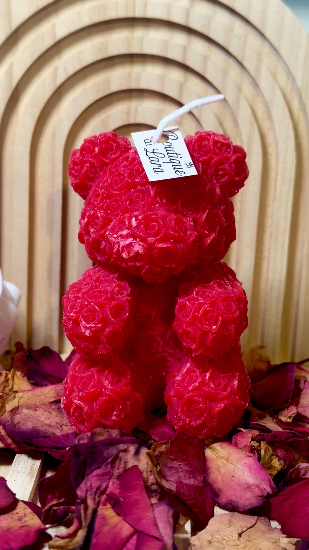 Candela Orsetto di Rose Rosso – Amore e Dolcezza