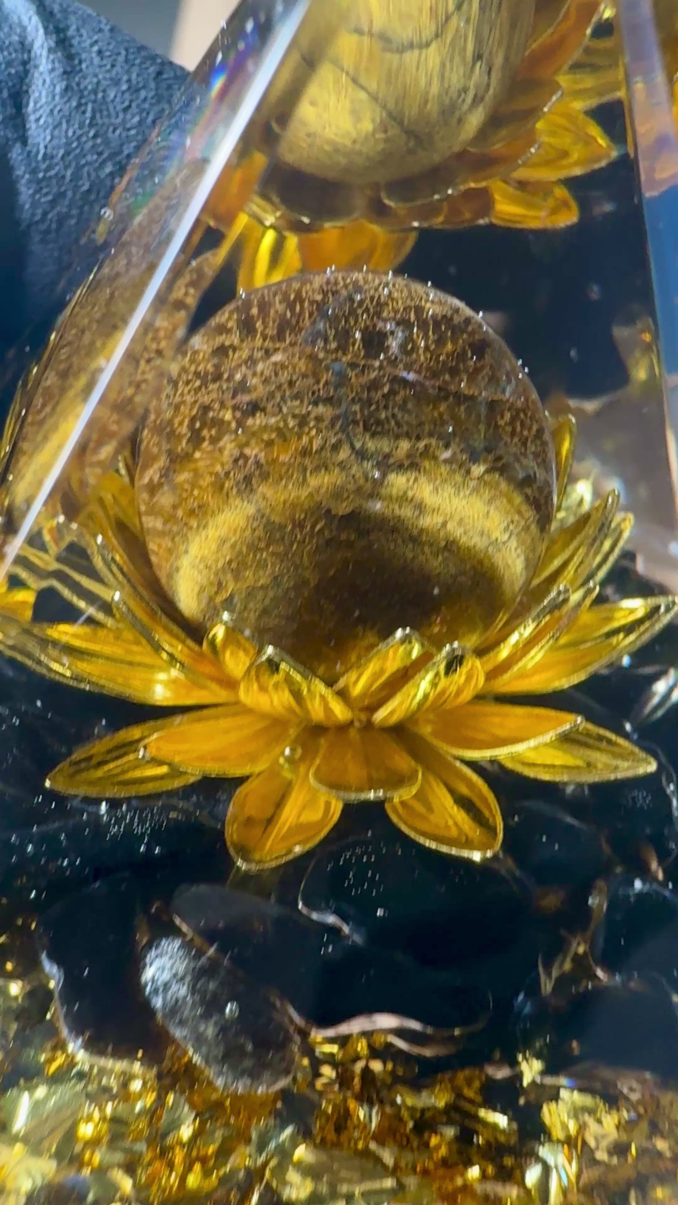 Piramide in Ossidiana e Occhio di Tigre – Chakra del Plesso Solare (Manipura)