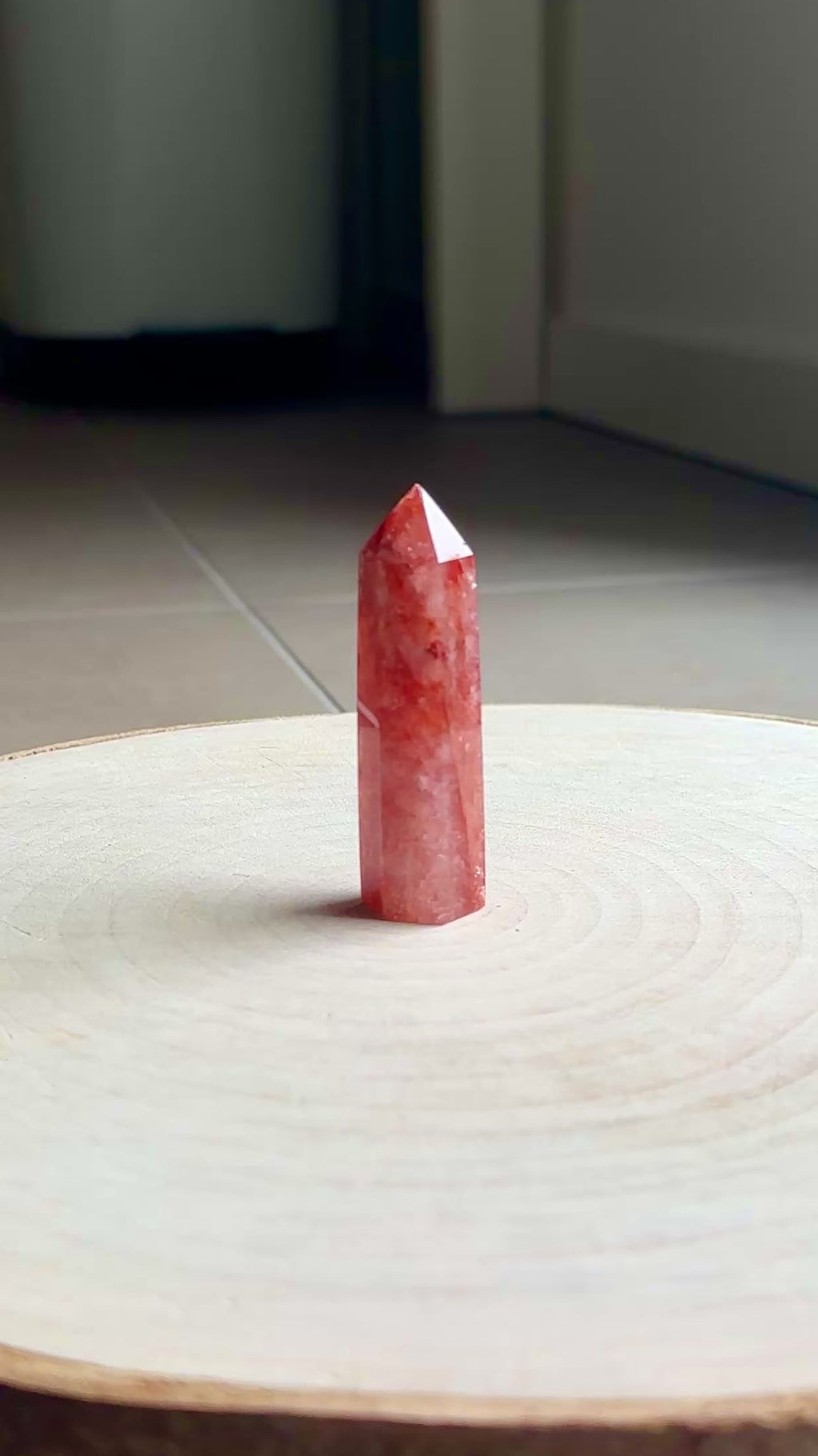 Torre di Diaspro Rosso Naturale  - chakra della radice